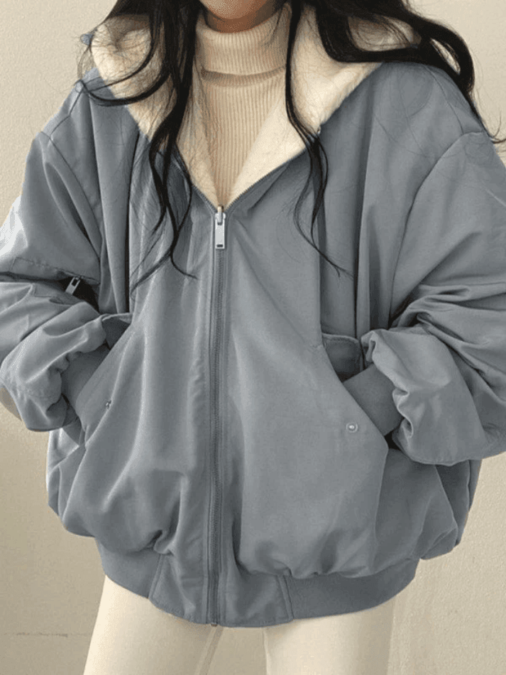 JO | Cozy hooded jacket with oversized fleece lining